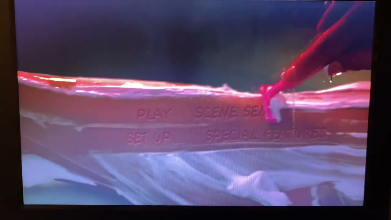 Opening to Cabin Fever 2004 DVD
