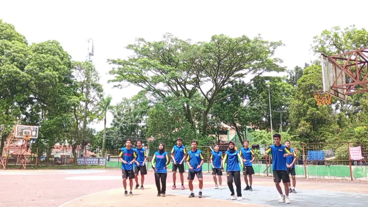 Tugas Pemb. Senam II. Senam Anak Indonesia Hebat Pendidikan Jasmani 25A Kelompok 3
