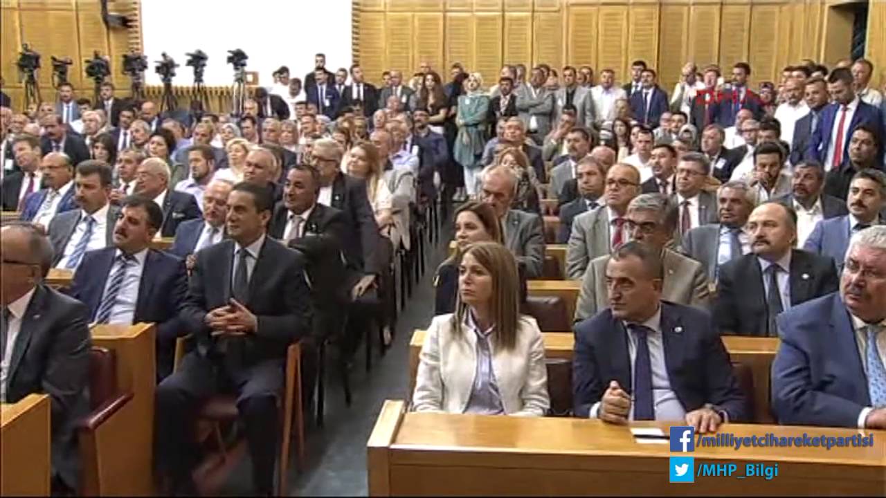 Hilal bıyıklarıyla bazı kesimleri bir ara rahatsız eden ve teröristlere vatanı dar eden yiğitler.