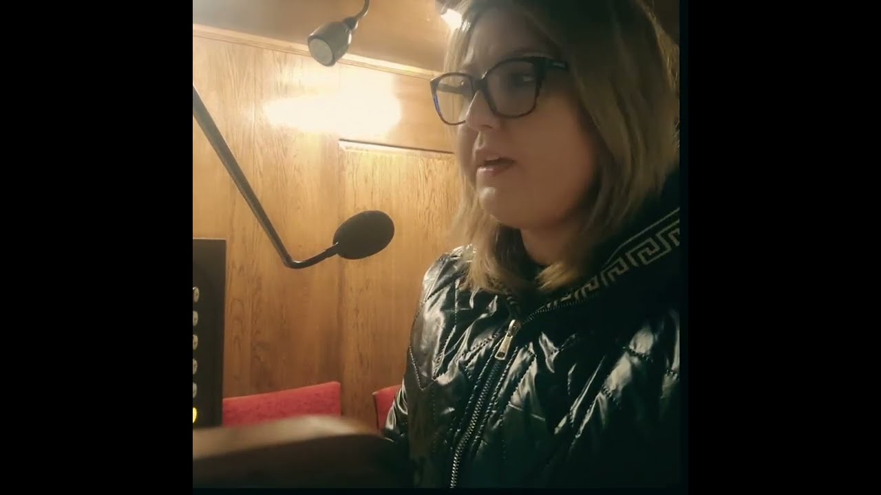 Wisi na krzyżu