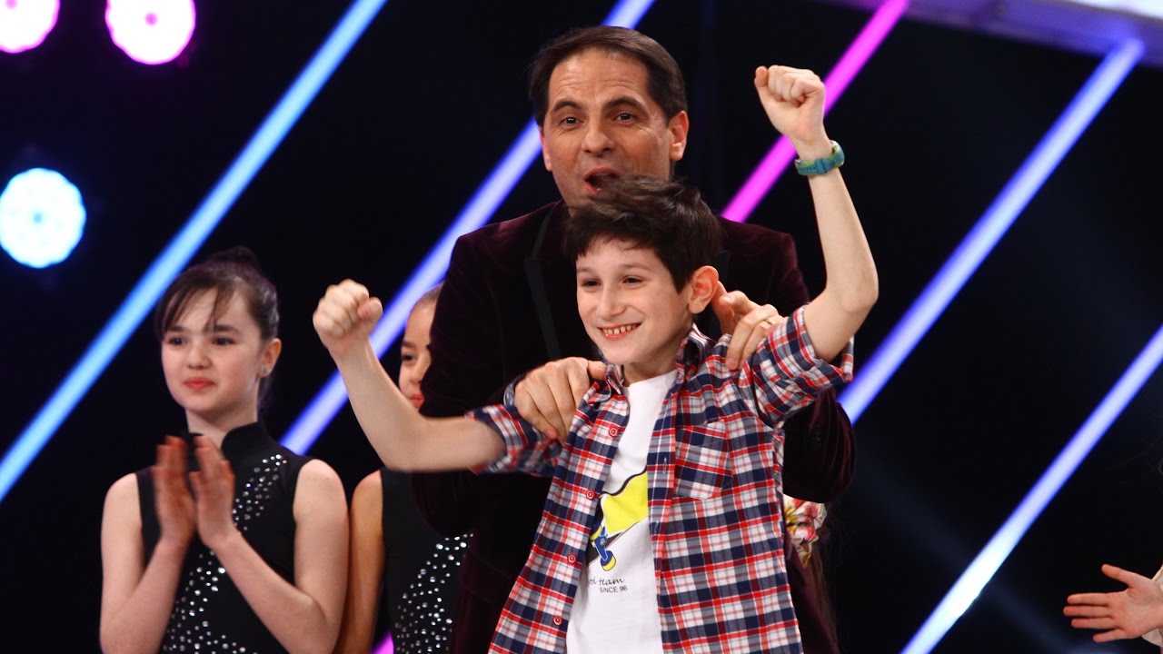 Alex Beznea merge în marea finala de la Next Star!