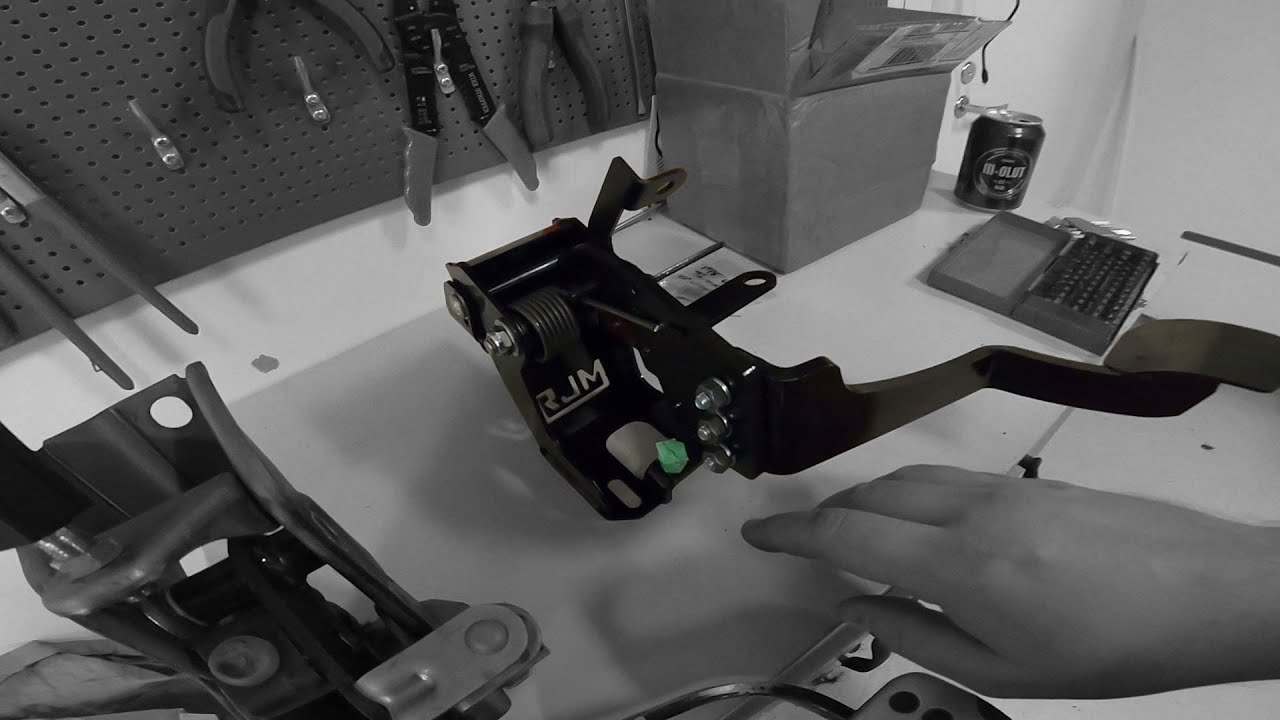 350Z gets RJM Performance REV 4.0 Clutch Pedal (unboxing, review, installation and feedback)! Ep14