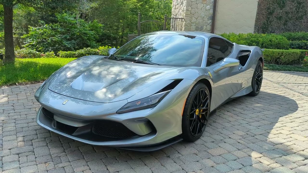 2021 Ferrari F8 Tributo - Front Wheel Size