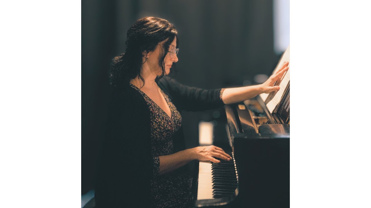 Maro F.    Debussy 