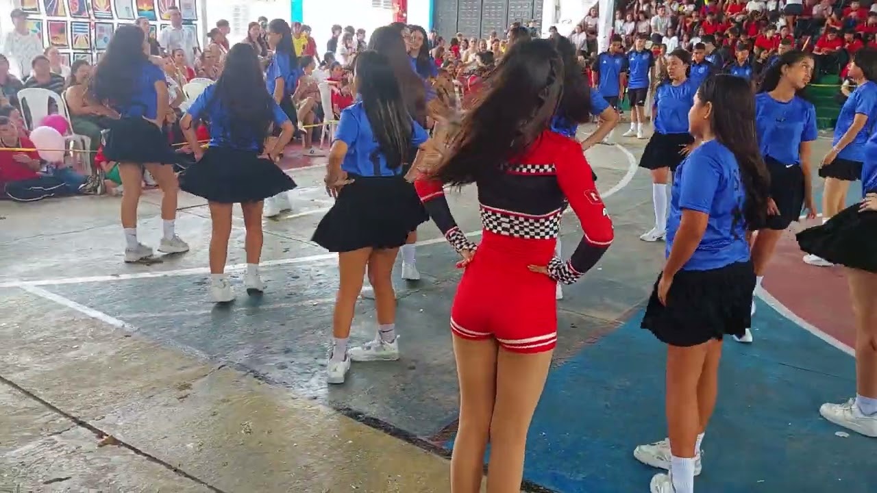 Baile novenos CRUU
