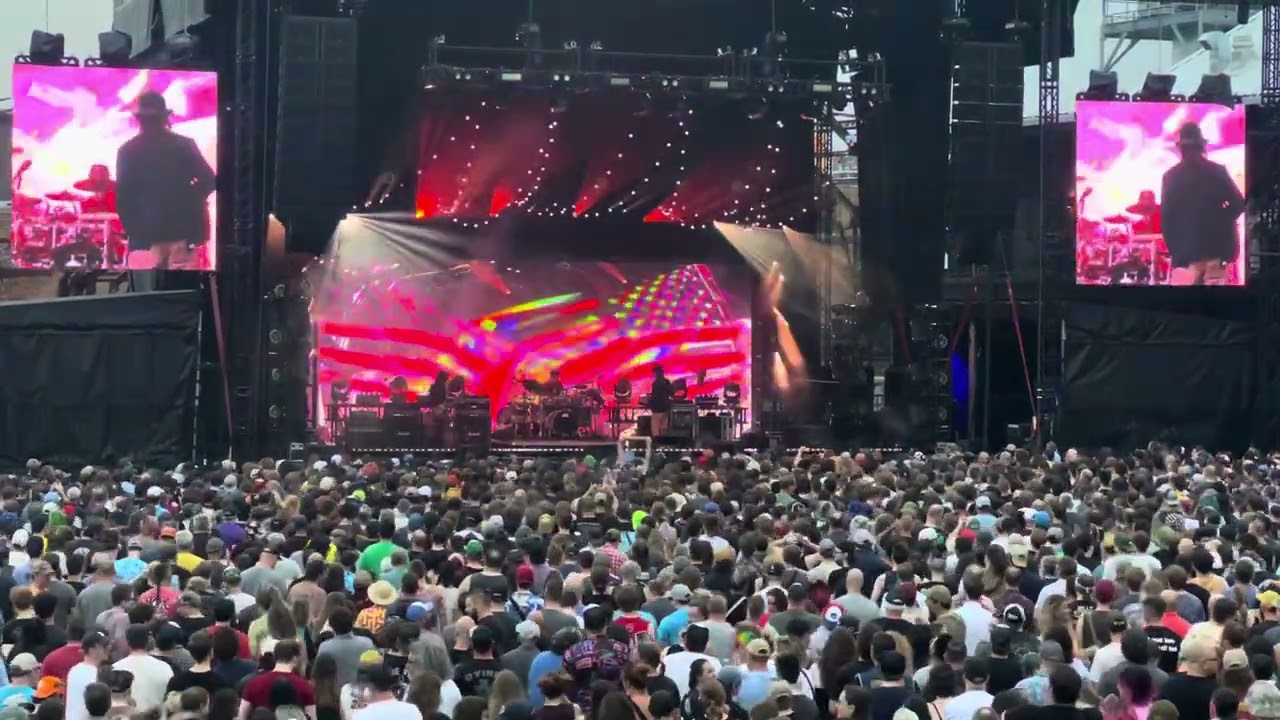 Primus “American Life” Live 7/11/25 Chicago Illinois