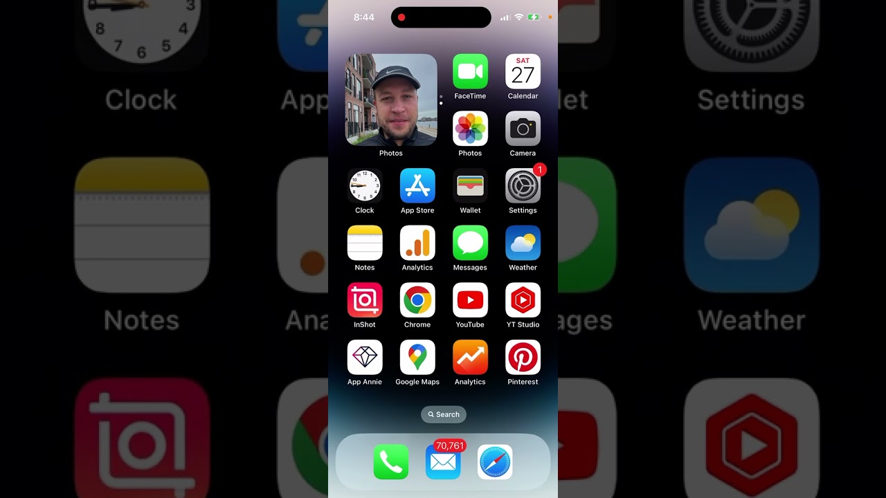 Umax app vs. LooksMax AI comparison - which one is cheaper & better? Should you upgrade?