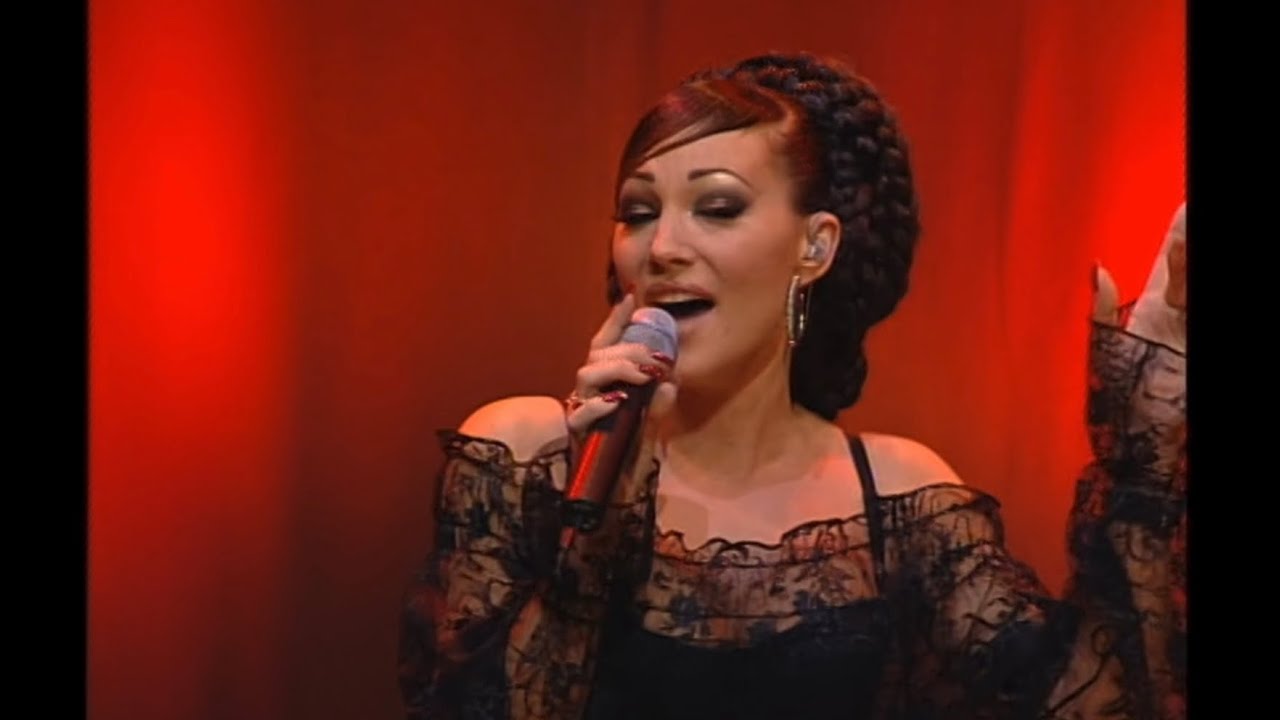 Charlotte Perrelli - All I Want For Christmas (Live 2001)