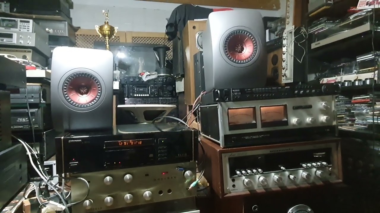 POWER ACCUPHASE P -300 VINTAGE HIEND , PRUEBA CON MONITORES MODERNOS KEF LS 50 META, E.L.O/FOREIGNER