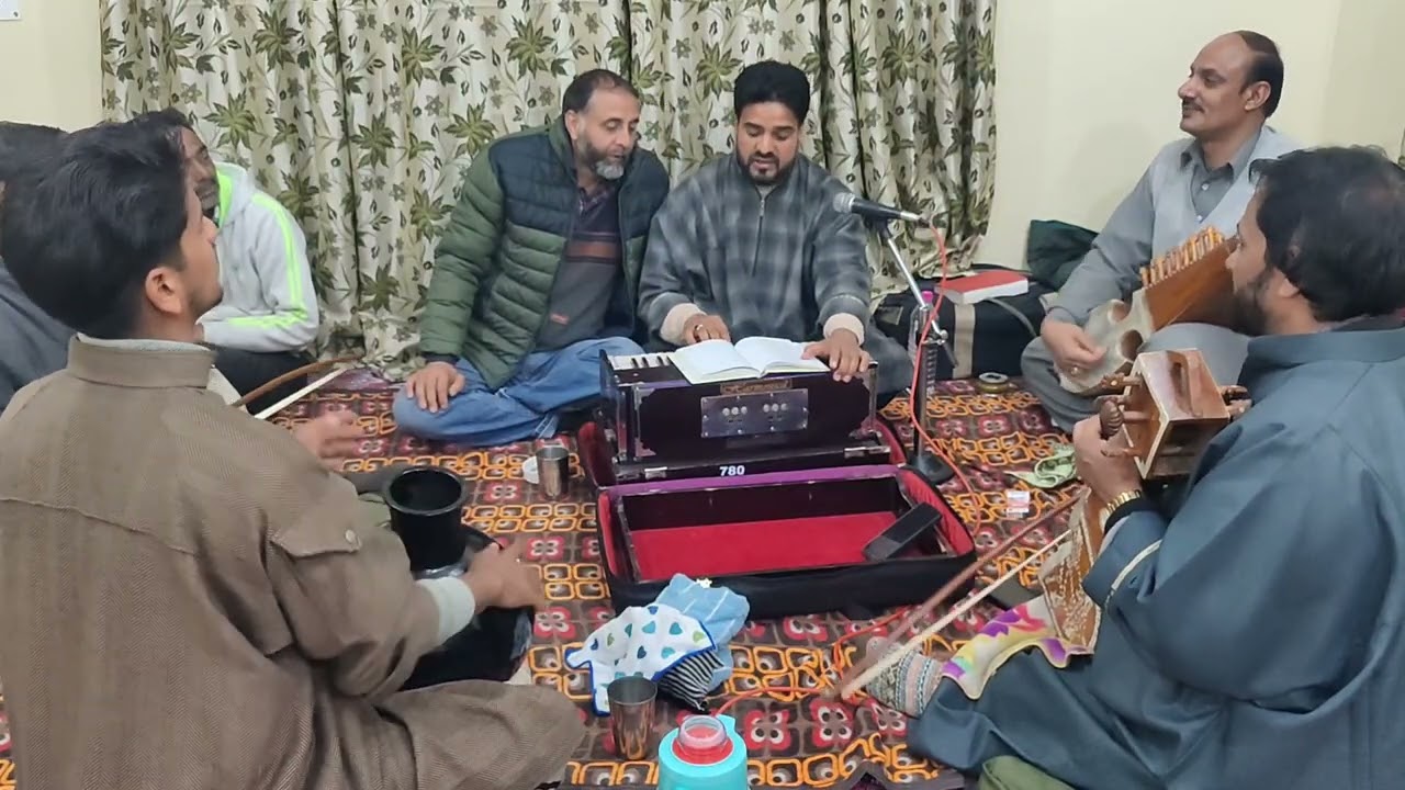 Kalam wazi Ahmad//.. Singer:Owais Majeed Ganie