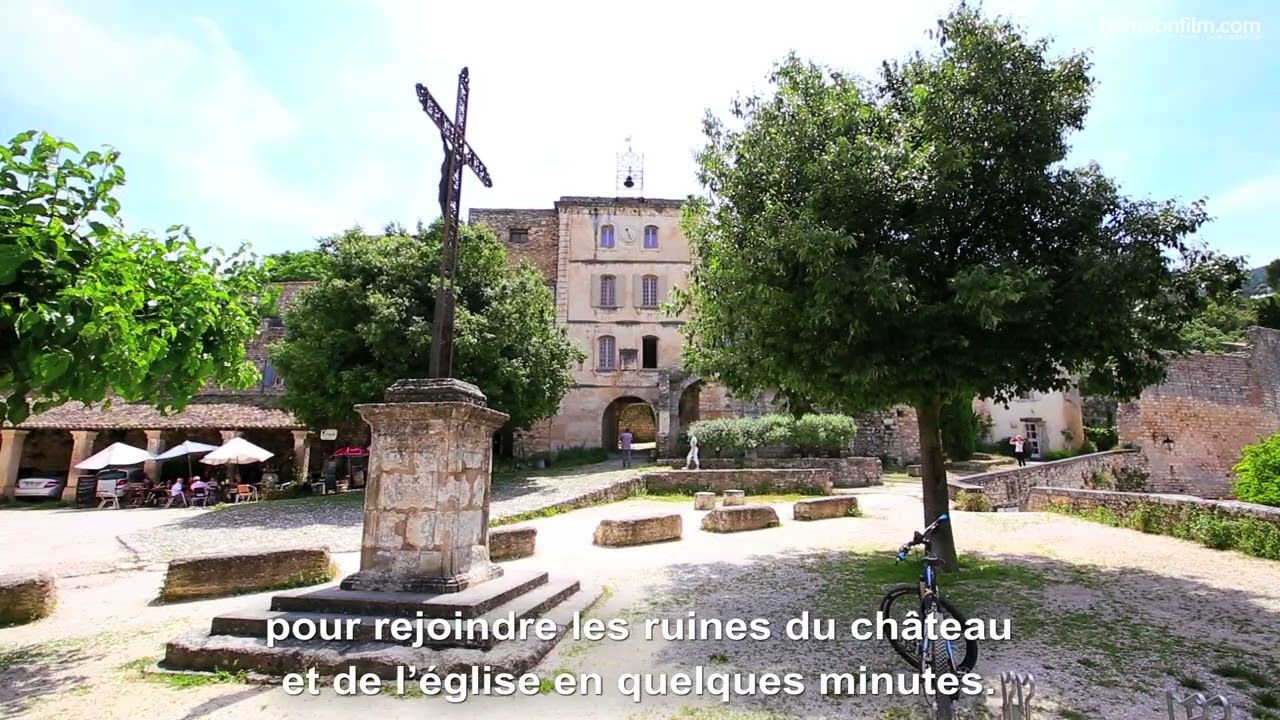 Oppède-le-Vieux, Vaucluse, Alpes Côte D’azur,  Provence, France