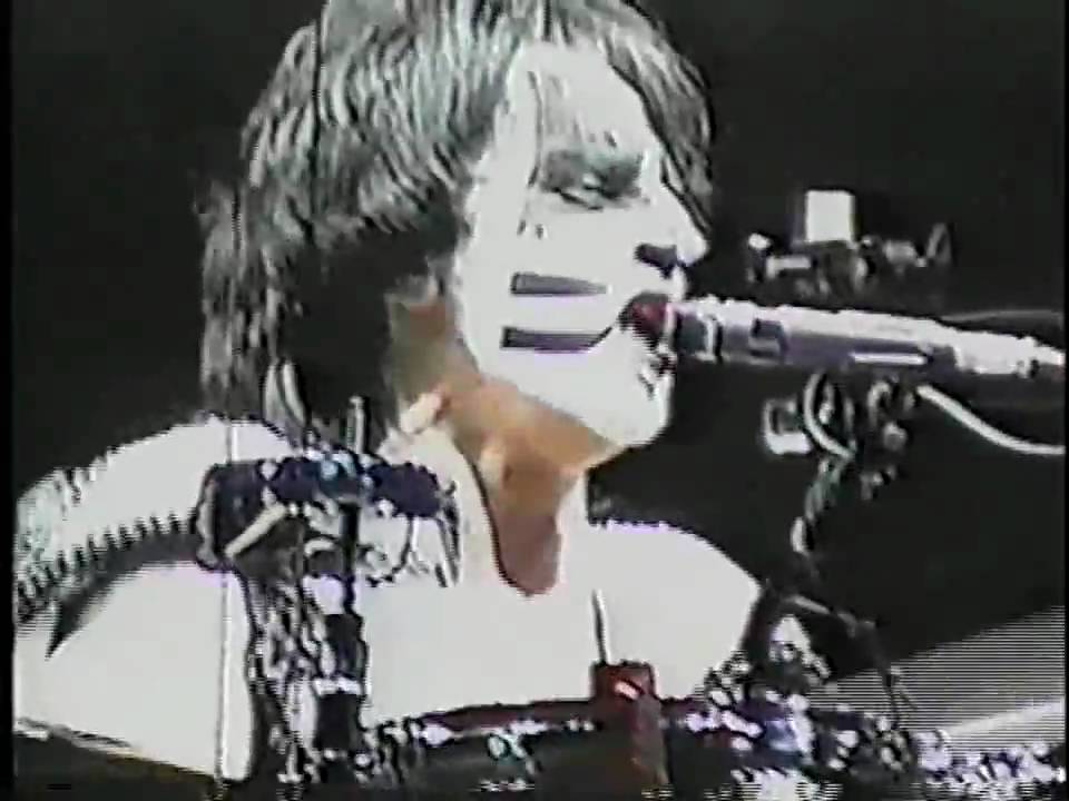 KISS - Paul Stanley Guitar Solo / Black Diamond - Nagoya 2001 - Farewell Tour