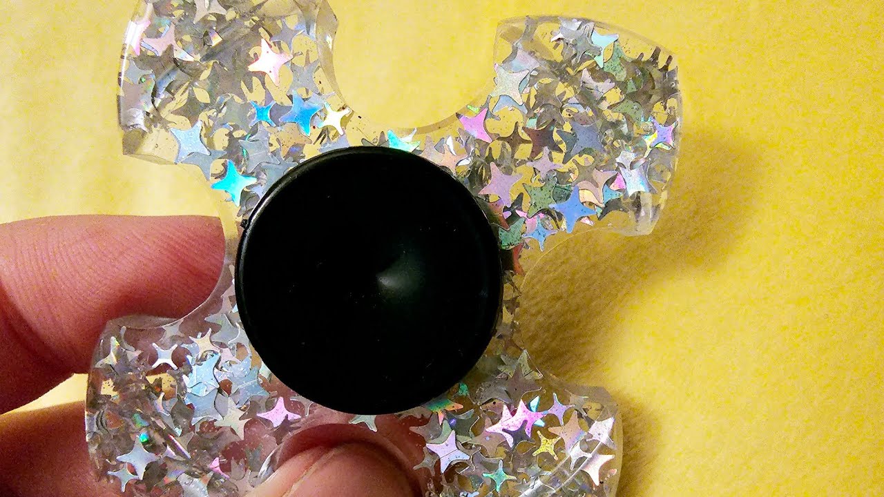 FUN Fidget Spinners!! Great Beginner Resin Project!