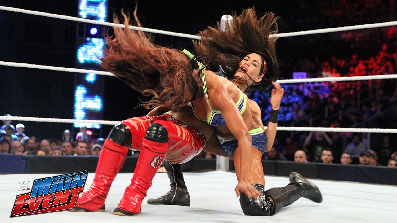 Бри Белла против Алисии Фокс: главное событие WWE, 25 апреля 2015 г.