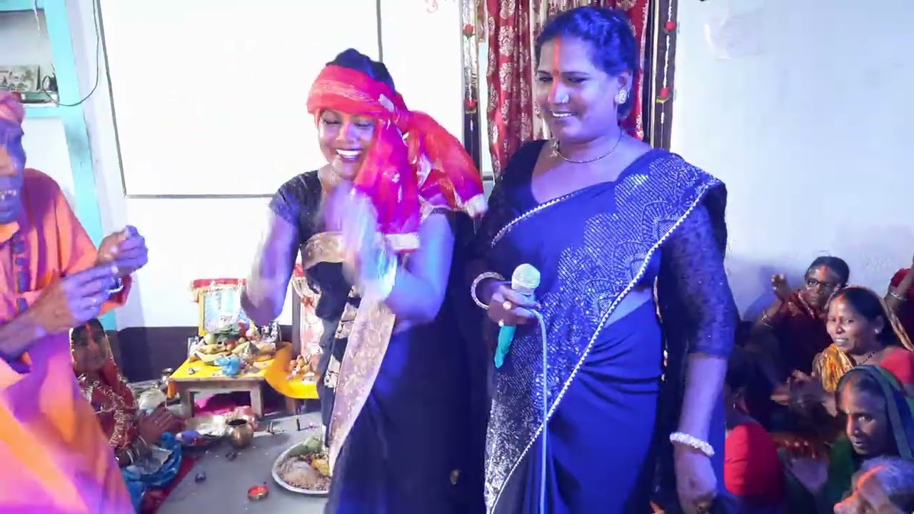 सभीलोग नाचने लगे शिवचर्चा में 
