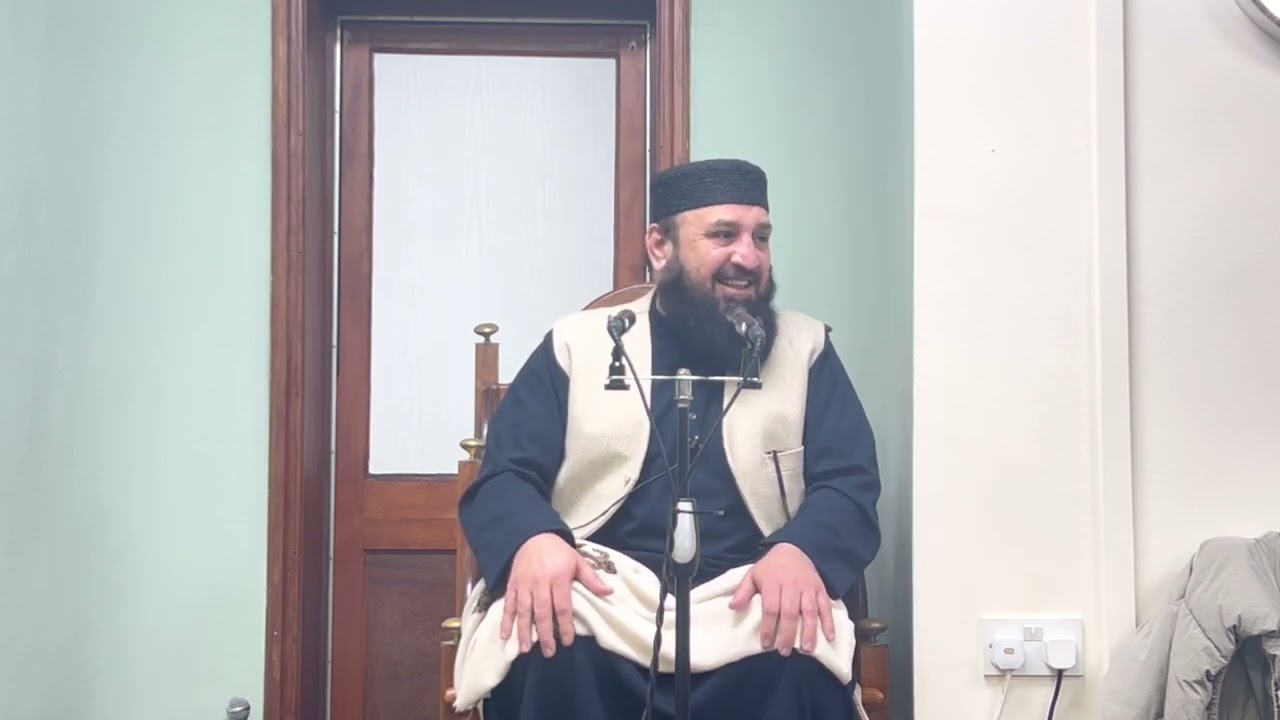 نماز میں پاؤں سے پاؤں ملانے والی حدیث کا مطلب ۔۔۔۔ ایک نوجوان سے امام عطاء اللہ خان کے دو سوال۔