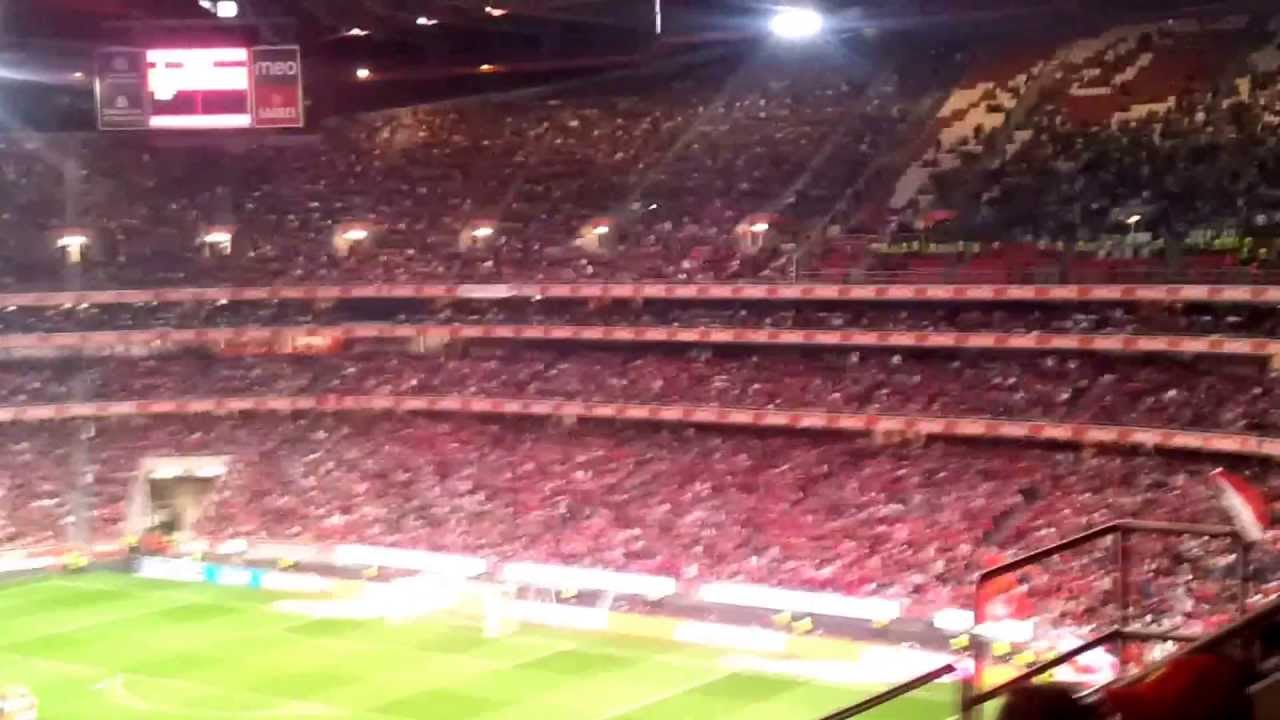Verdadeiro inferno na Luz Benfica 2 - Sporting 0  com Onda mexicana e Ninguém pára o Benfica