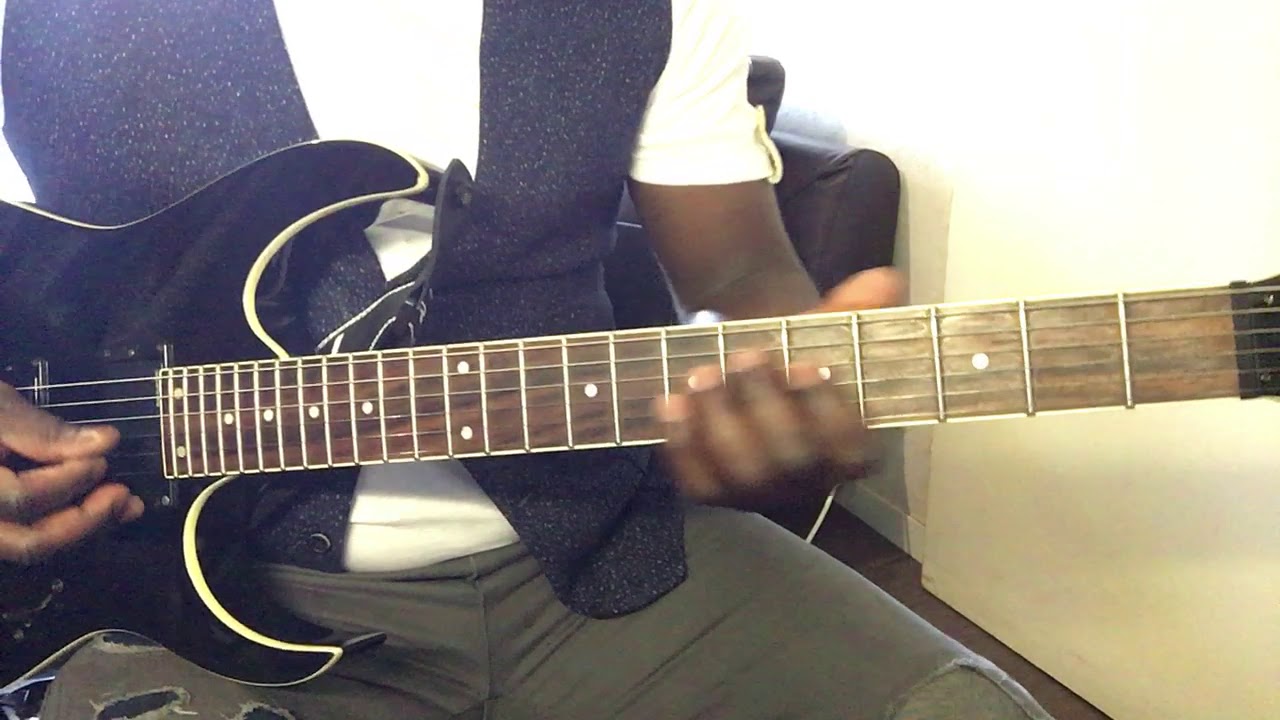Guitare solo : Nasi Na Bali Tshala Mauna