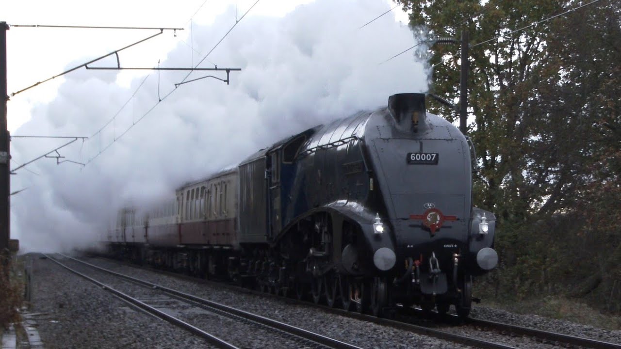 UK - Sir Nigel Gresley pushes its 75mph to catch up time, 18/11/2025