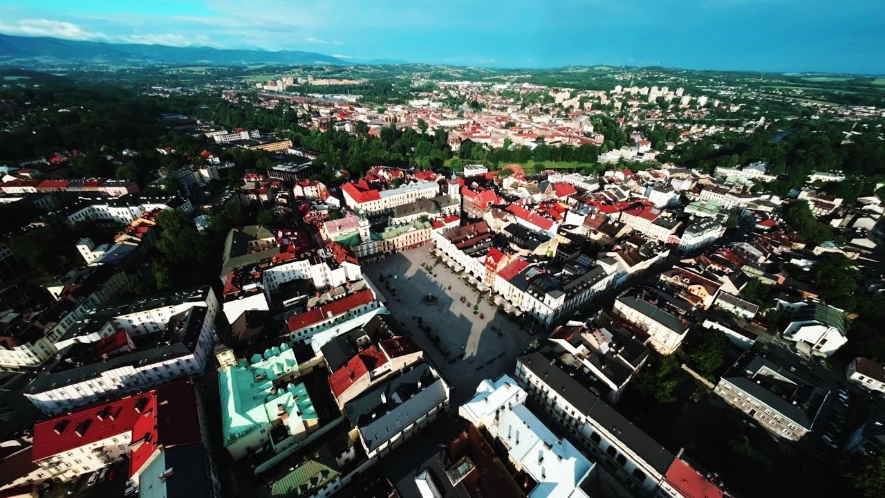 🍺🏰 Cieszyn z lotu ptaka – Browar, Zamek i Rynek 🚁✨