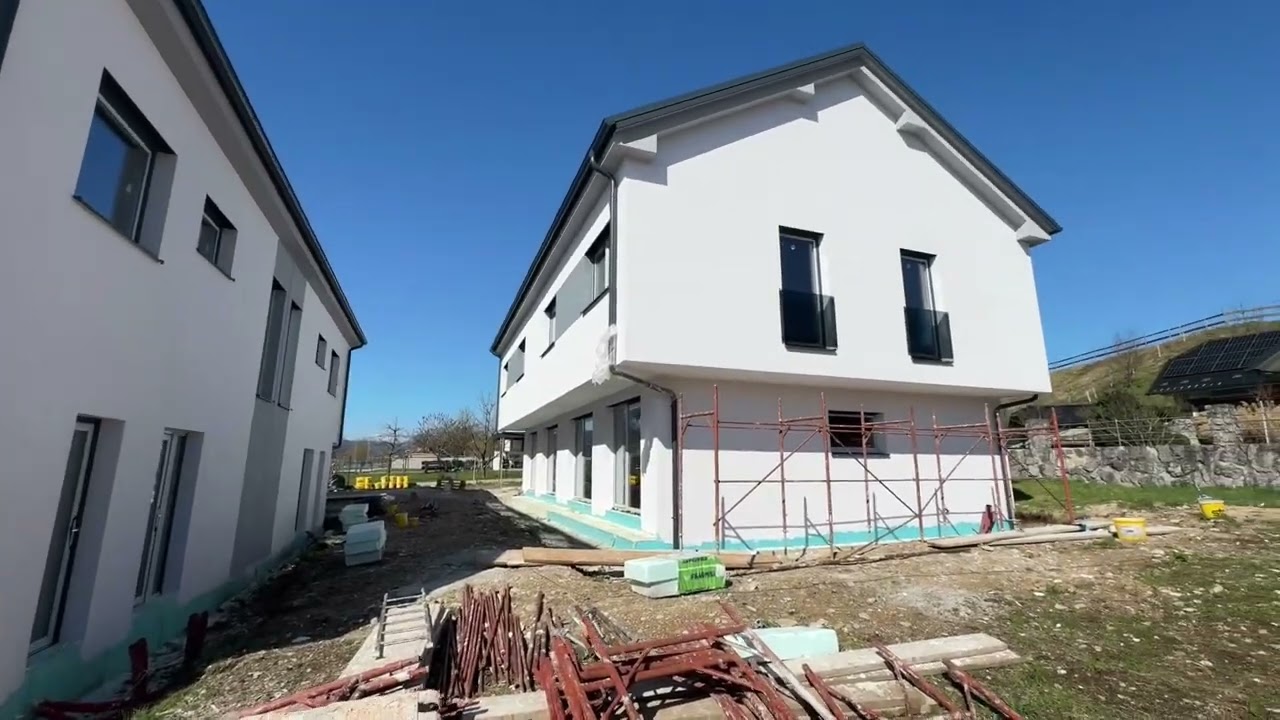Novogradnja, dvojčki v Medvodah