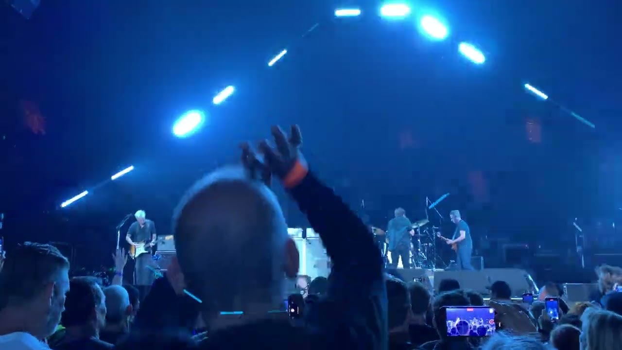 Pearl Jam “Even Flow” Kia Forum, Los Angeles, CA 5/6/2022