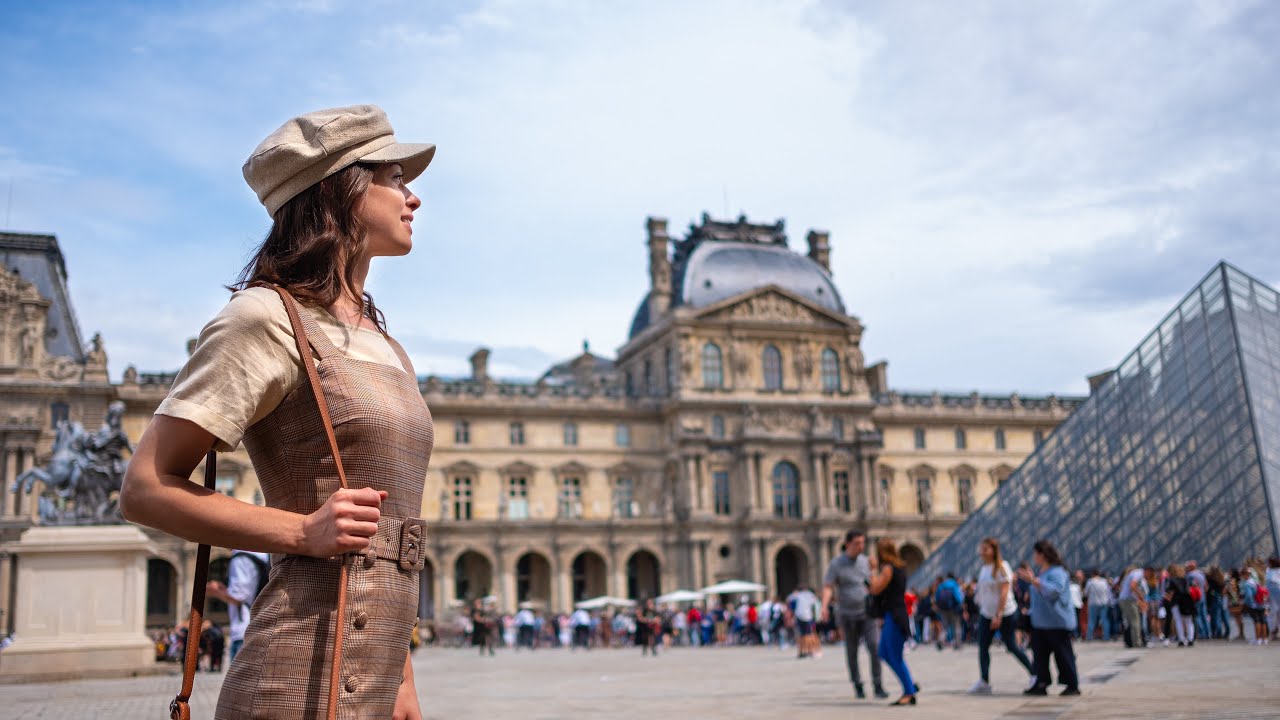 NonStop! - Paris 4k, France - Louvre pyramid - Walking tour