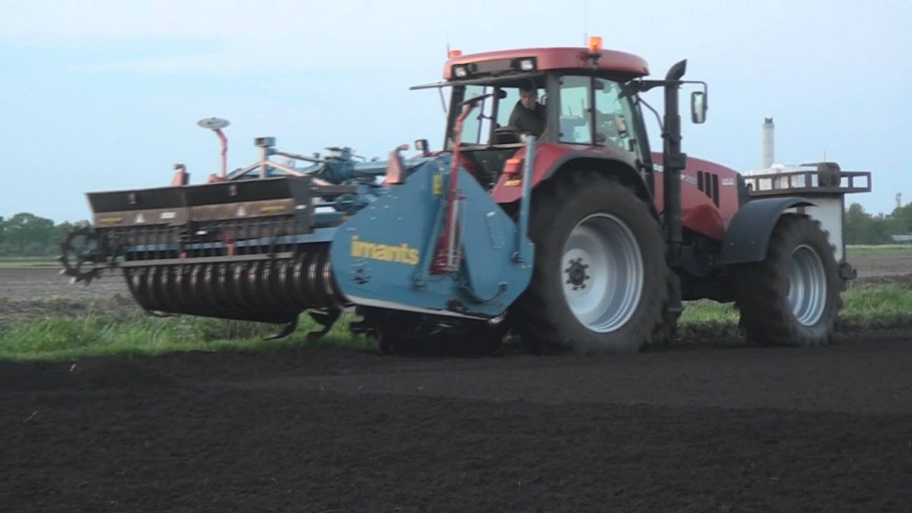 Case-IH CVX 140 en Imants Trekkerweb