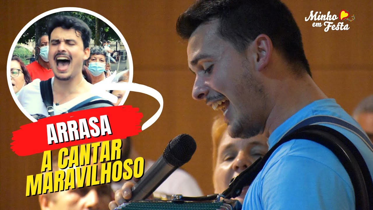 RAPAZ DÁ ESPECTÁCULO COM A SUA FANTÁSTICA VOZ A CANTAR
