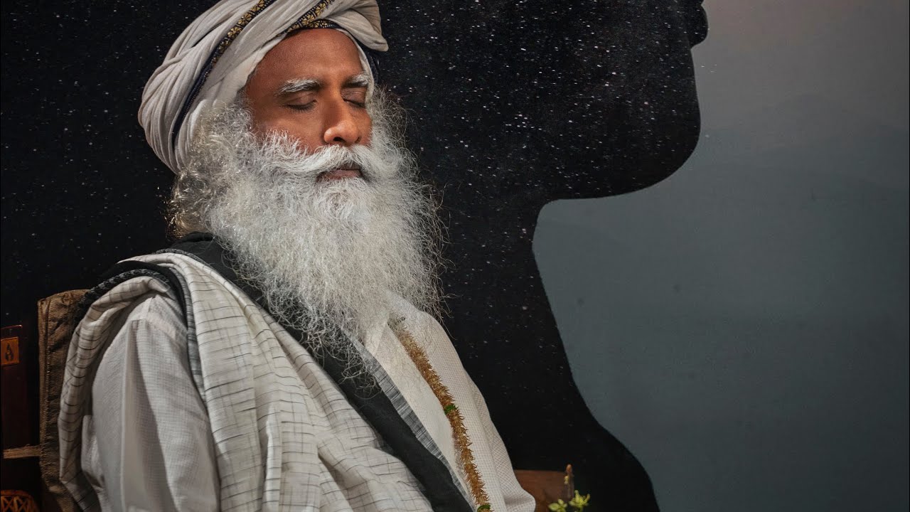 SADHGURU TALKS ON CONSCIOUSNESS AND LEADERSHIP  BEST OF SADHGURU @rudra_fanpage 