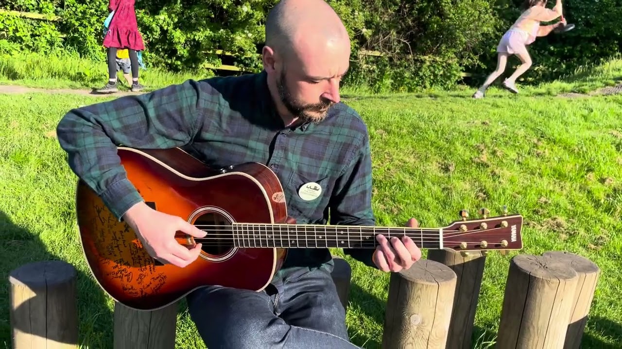 For Bert Jansch: Sam Carter (Midlands) plays Avocet