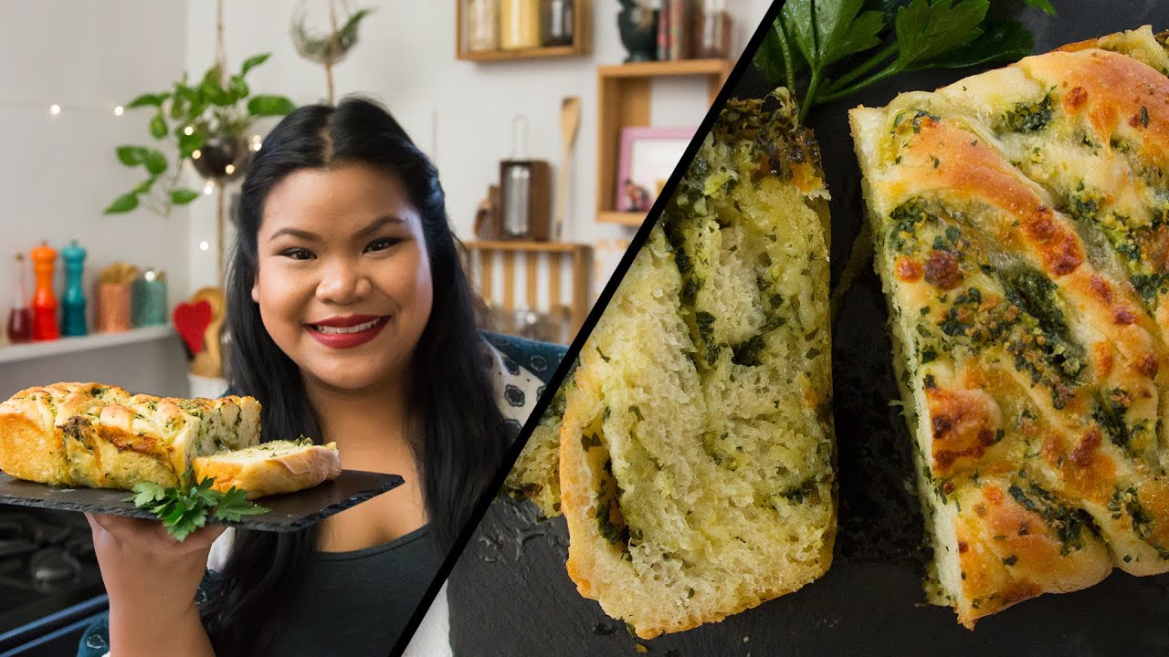 Braided Cheesy Garlic Bread l Jen Phanomrat
