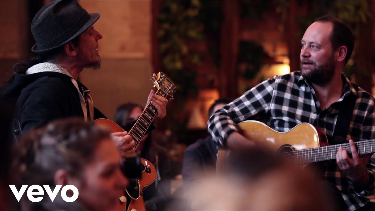 Tryo - Watson (session acoustique &agrave; La REcyclerie 2016)