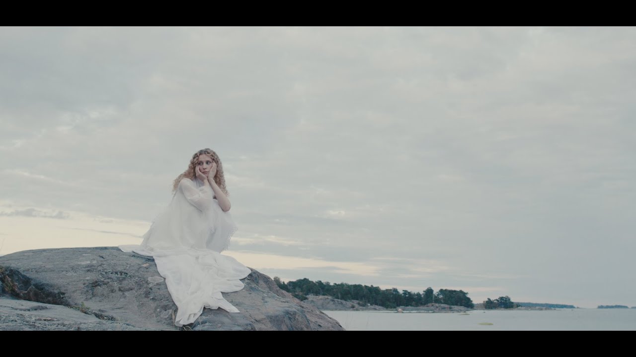 Irini - L&auml;ht&ouml;valmis [Virallinen musiikkivideo]