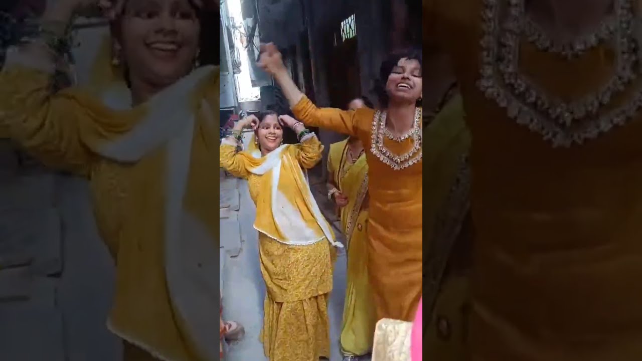 Haldi function ❤️❤️🫰😍 #wedding #family #dance #haldi #happymoments #bhai #shaadiwalaghar #like #love