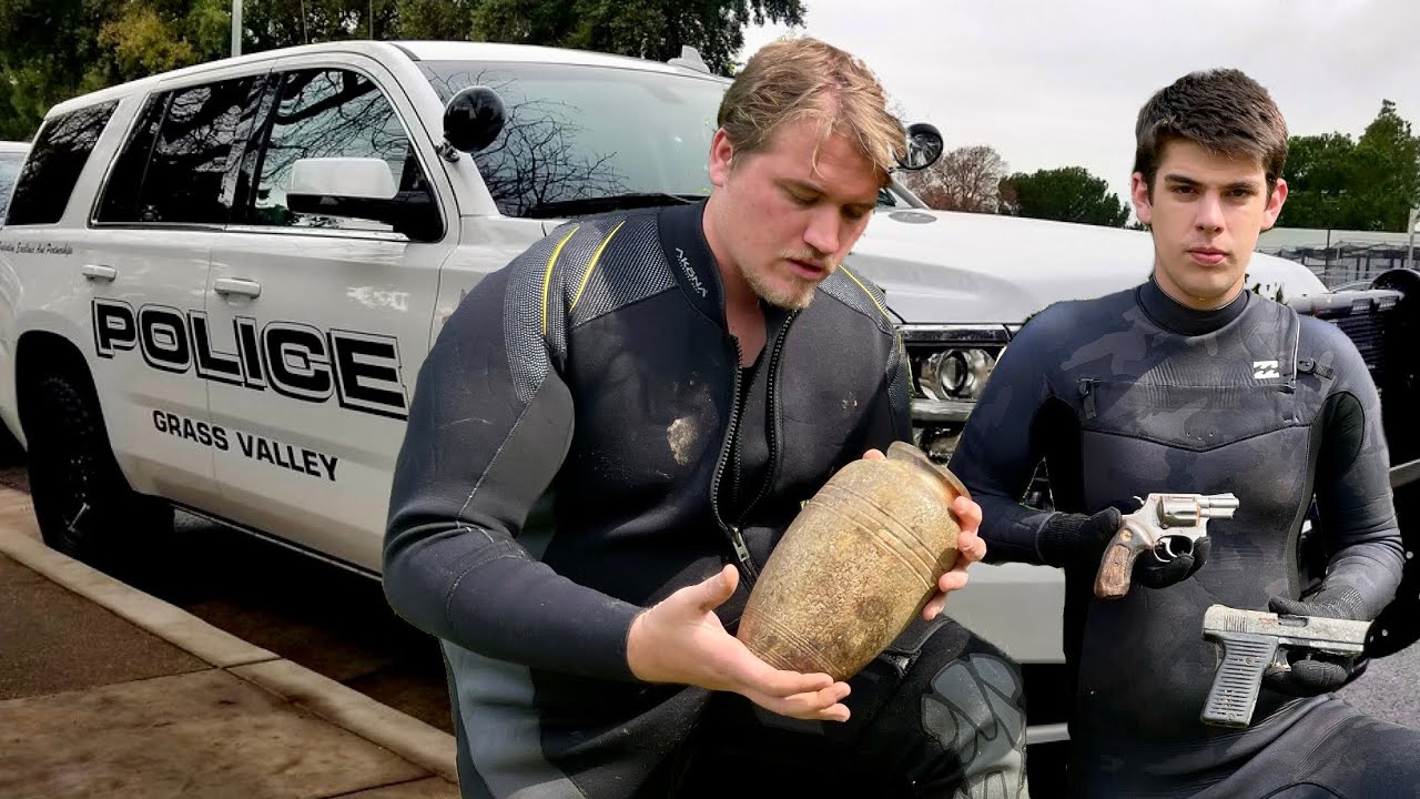 Scuba Diver Helps Police Find Human Remains & Criminal Evidence In River! (Live Stream)