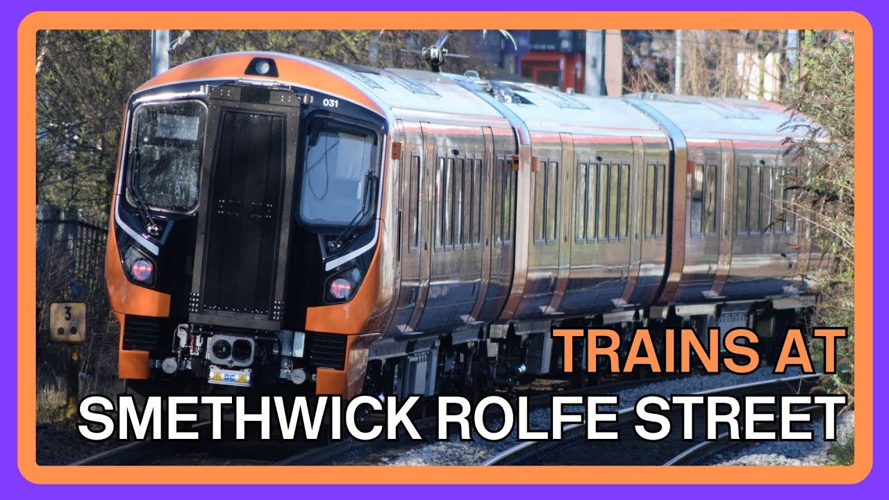 TRAINS at SMETHWICK ROLFE STREET railway station