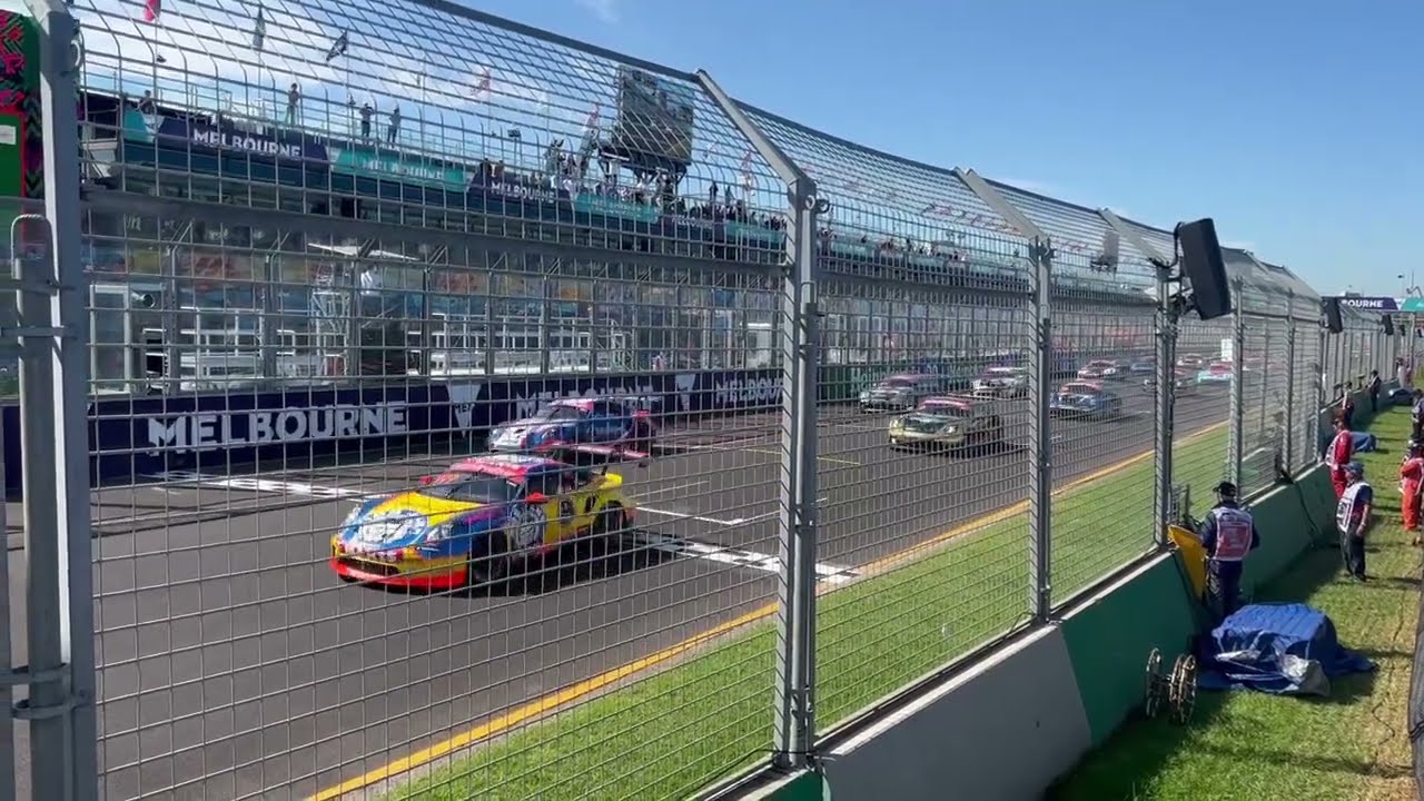 Porsche Carrera Cup Race Start - Albert Park - Melbourne - 2022