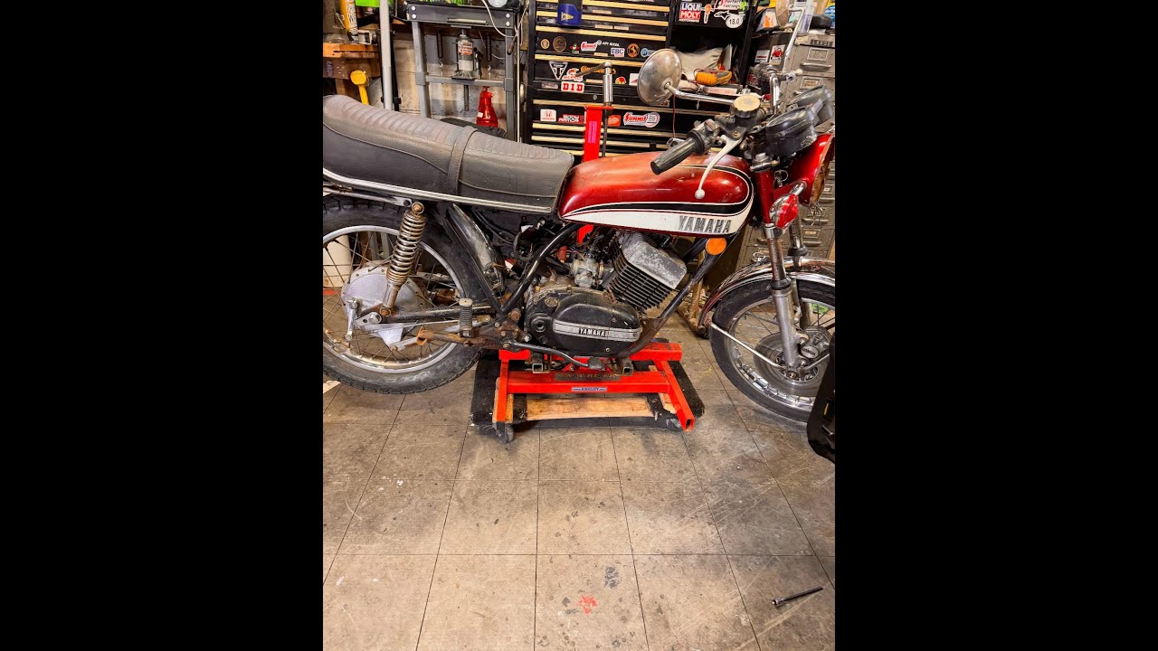 Yamaha RD350 Restoration – Master Cylinder Rebuild, Steering Bearings & Frame Paint!
