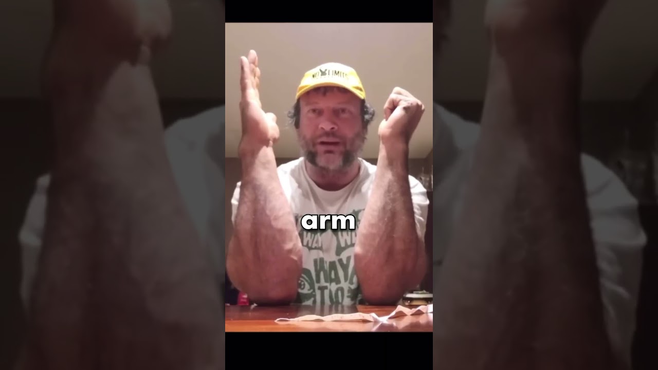GIRTH vs LENGTH 😎 Devon&rsquo;s CRAZY TRAINING #armwrestling #shorts #forearmworkout
