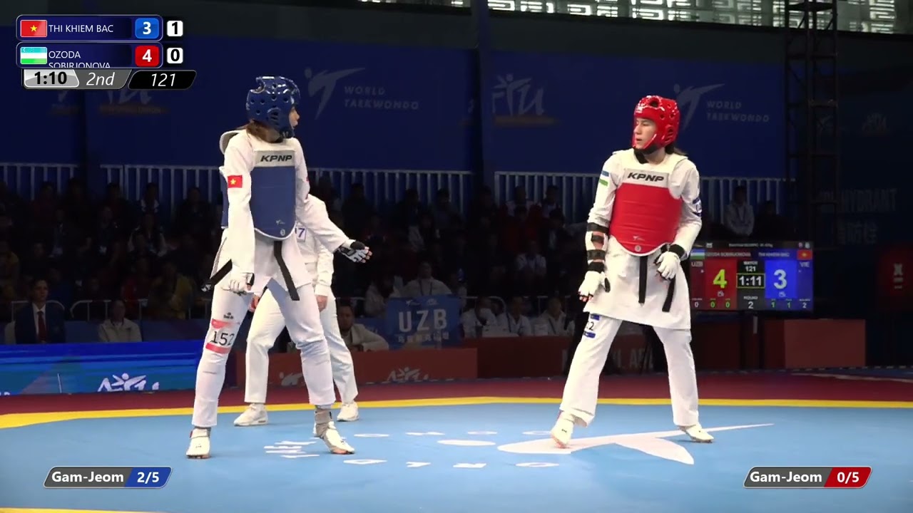 121 Semi final W  67kg VIE THI KHIEM BAC UZB OZODA SOBIRJONOVA