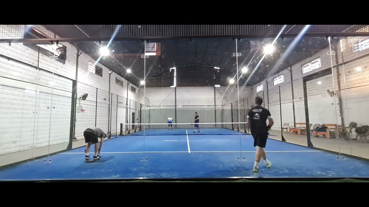 Padel Valente 08/11/2022 Valente e Rocha X In&aacute;cio Brandolt e Victor 