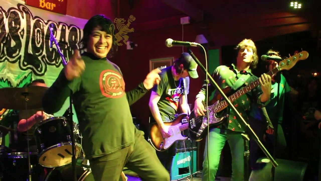Viejas Locas & Titi - La Falucho - Eva - Cover Viejas Locas