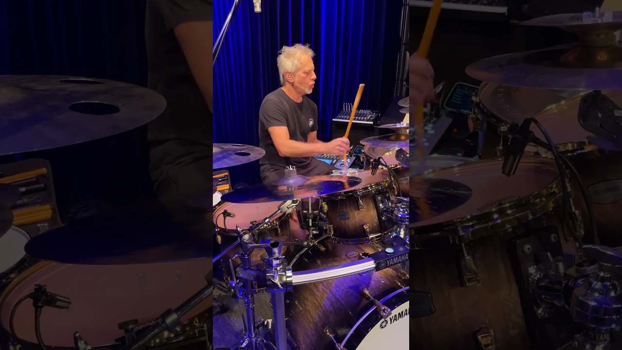 Dave Weckl's PHX Kit Run-Through at Blue Note Tokyo