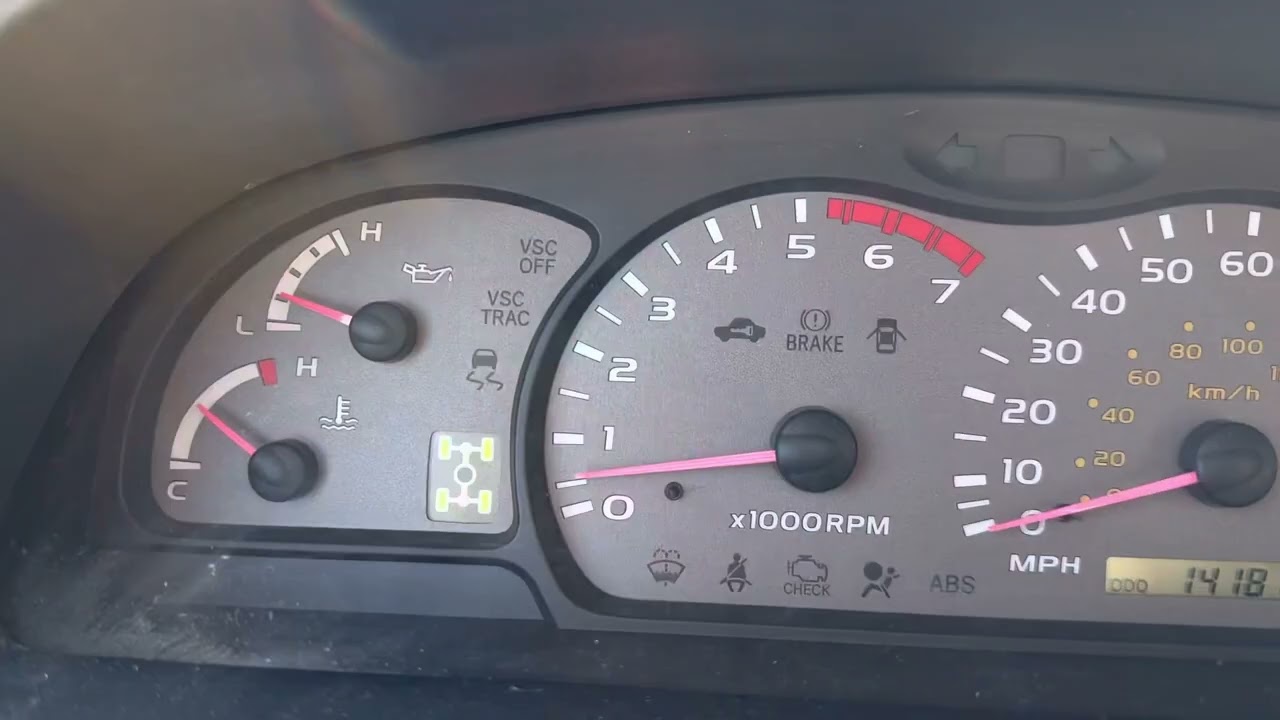 Как управлять полным приводом и блокировкой межосевого дифференциала на Toyota Sequoia 2001 года ...