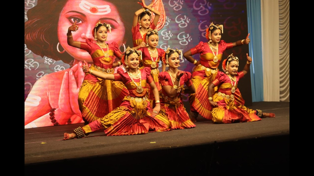 #kavadichindu  studhi #hamsadhwani #edappally#syamala B Nair  #dance #program#bharatanatyam #ulsavam