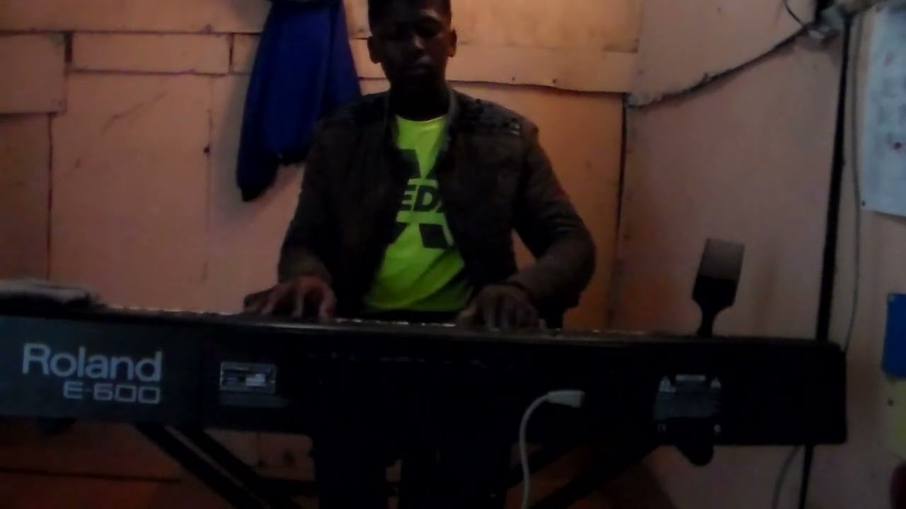 ITende Icebo lakhe Roland E600