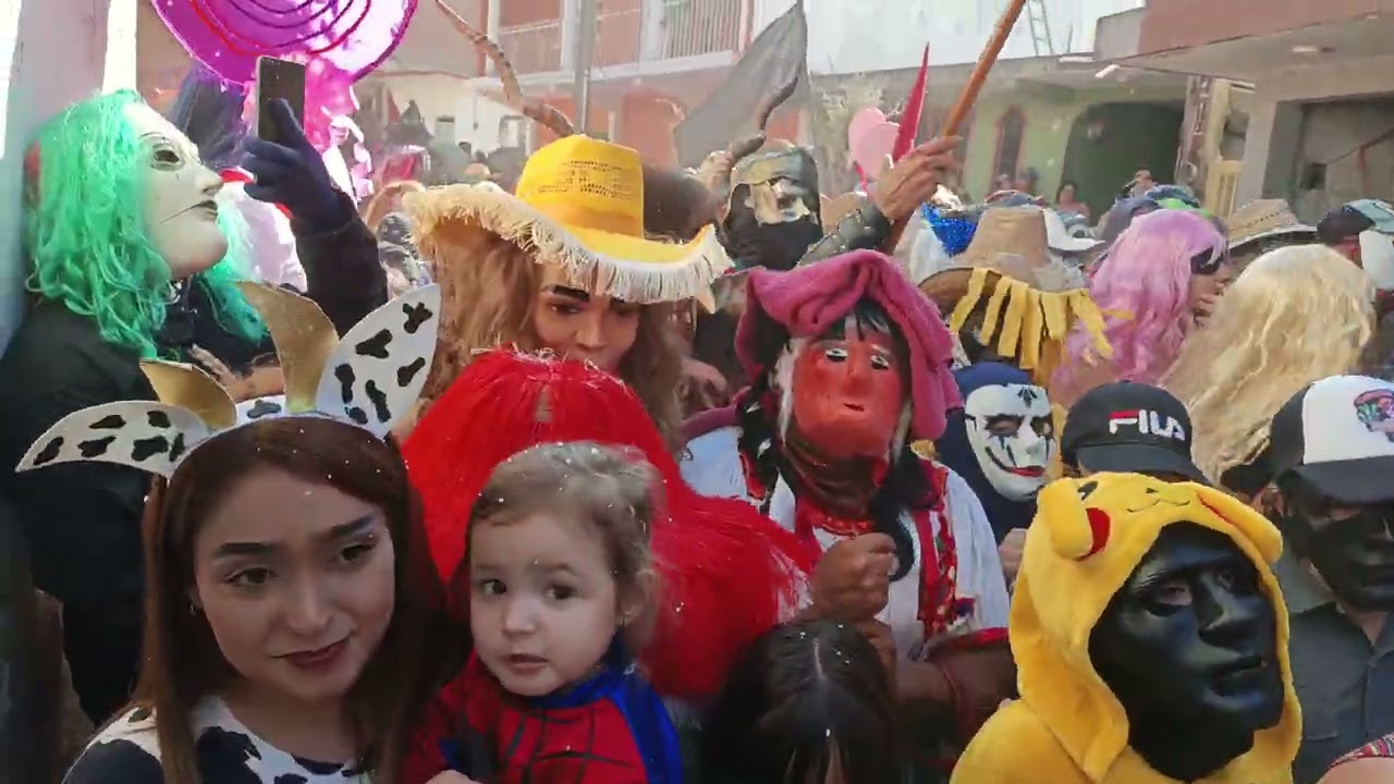 Lunes de Carnaval en Zontecomatlán #CarnavalZontecomatlán #LunesDeZacahuil #Zontecomatlán