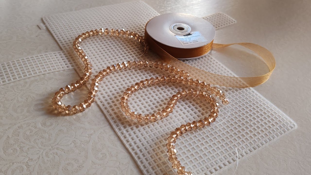 HOW TO MAKE A BAG FROM BEADS AND ORGANZA RIBBON WITH PLASTIC CANVAS MESH — THE RESULT IS AMAZING