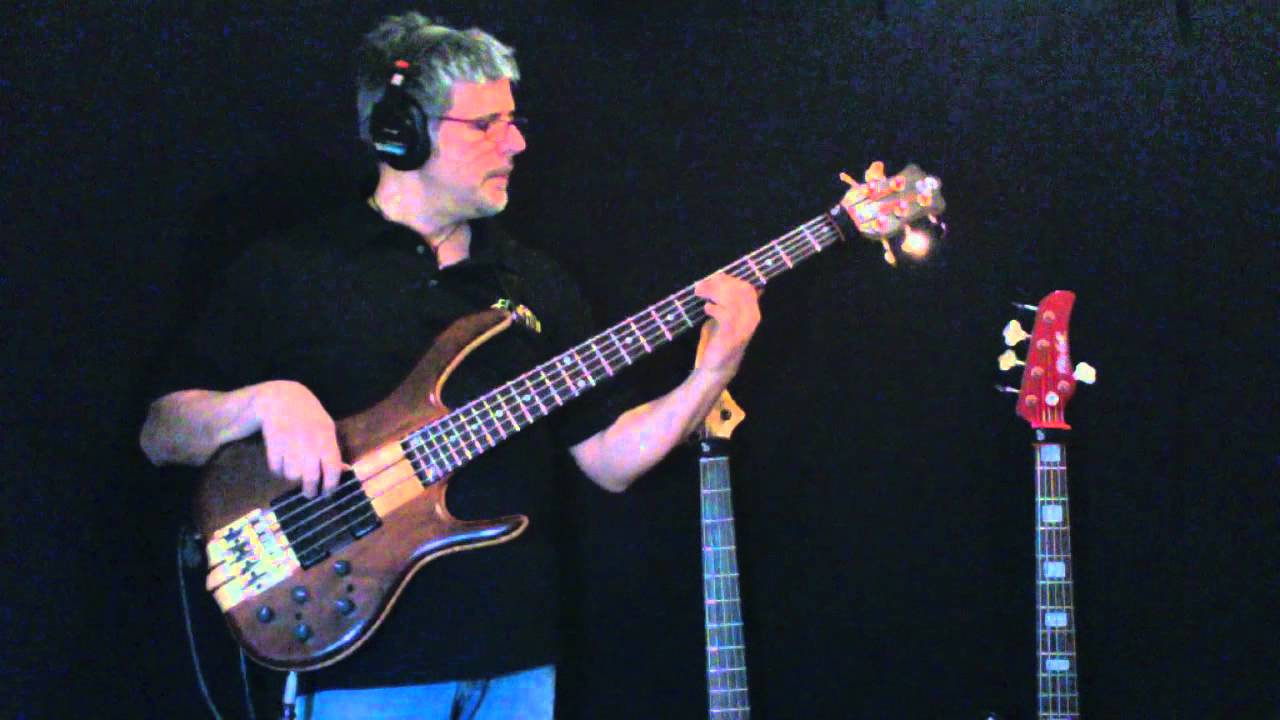 Ferry boat by PINO DANIELE  bassline by Rino Conteduca with bass Ken Smith BSR5 black tiger